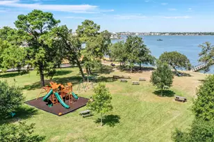 1799 E Winn St, Kemah, TX 77565 - Photo 27