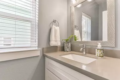 1799 E Winn Street, Kemah, TX 77565 - Photo 9