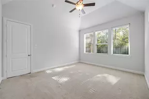 116 Brighton Woods Ct, Conroe, TX 77318 - Photo 11