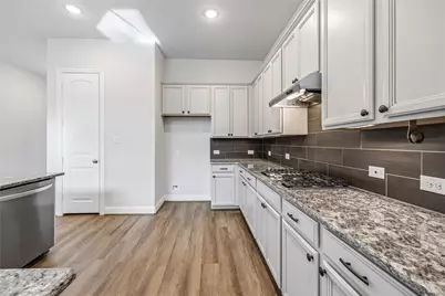 116 Brighton Woods Court, Conroe, TX 77318 - Photo 5