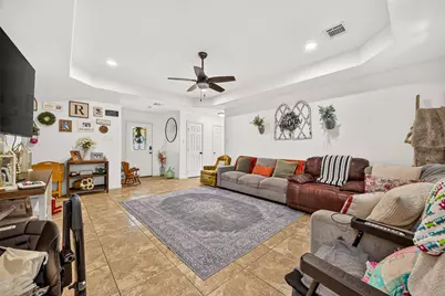 10910 Royal Magnolia Drive, Conroe, TX 77303 - Photo 7