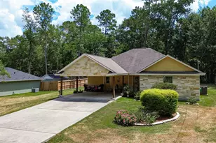 10910 Royal Magnolia Dr, Conroe, TX 77303 - Photo 1