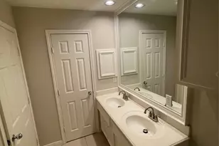 1040 La Rue St, Houston, TX 77019 - Photo 25