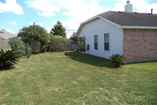 2903 Windy Hollow Ln, League City, TX 77539 - Photo 19