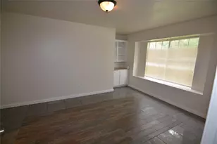 11522 High Star Dr, Houston, TX 77072 - Photo 5