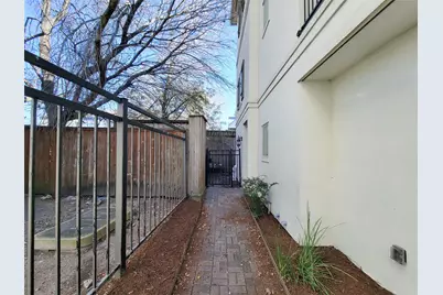 12 Hermann Park Court, Houston, TX 77021 - Photo 41