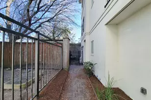 12 Hermann Park Ct, Houston, TX 77021 - Photo 41