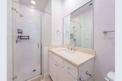 12 Hermann Park Court, Houston, TX 77021 - Photo 9