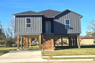 11735 Fleming Dr, Houston, TX 77013 - Photo 1