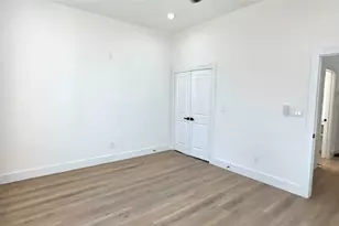 11735 Fleming Dr, Houston, TX 77013 - Photo 19