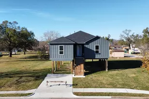 11735 Fleming Dr, Houston, TX 77013 - Photo 25