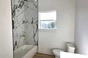 11735 Fleming Dr, Houston, TX 77013 - Photo 23