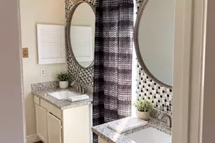 6606 Casa Del Monte Dr, Houston, TX 77083 - Photo 9