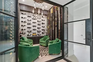 2413 Rosamond St, Houston, TX 77098 - Photo 5