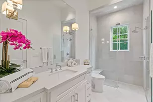 2413 Rosamond St, Houston, TX 77098 - Photo 9