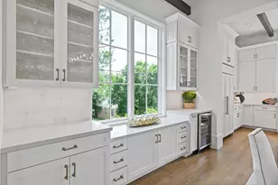 2413 Rosamond St, Houston, TX 77098 - Photo 21