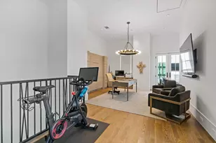 2413 Rosamond St, Houston, TX 77098 - Photo 37