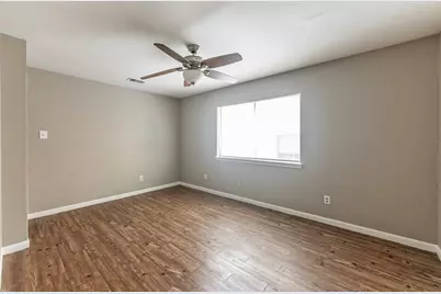 2402 Sycamore Avenue #A1, Huntsville, TX 77340 - Photo 9