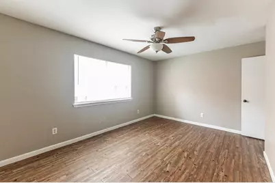 2402 Sycamore Avenue #A1, Huntsville, TX 77340 - Photo 11