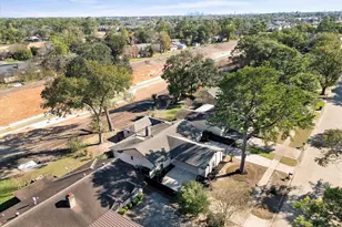 7522 Deep Forest Dr, Houston, TX 77088 - Photo 39