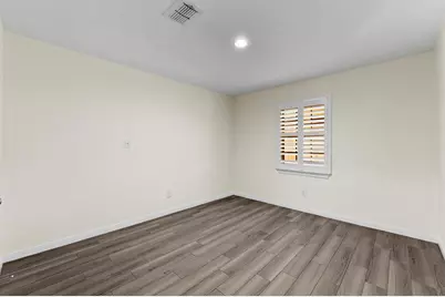 7522 Deep Forest Drive, Houston, TX 77088 - Photo 31