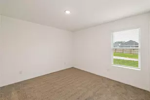 16722 N Marie Vlg Dr, Conroe, TX 77306 - Photo 11