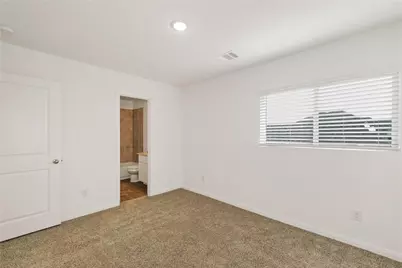 16722 N Marie Village Drive, Conroe, TX 77306 - Photo 19