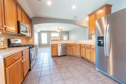 10619 Crownsedge Drive, Spring, TX 77379 - Photo 5