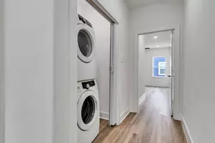 855 S Victory Dr, Houston, TX 77088 - Photo 23
