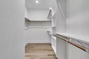 855 S Victory Dr, Houston, TX 77088 - Photo 29
