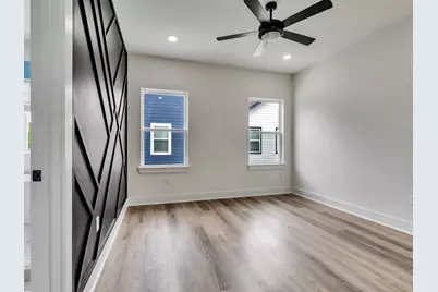 855 S Victory Drive #C, Houston, TX 77088 - Photo 27