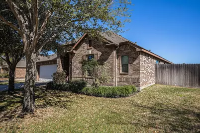 8614 Redstone Hills Drive, Cypress, TX 77433 - Photo 3