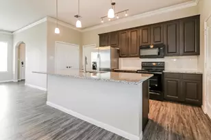 1538 Lakeland Cir, Rosharon, TX 77583 - Photo 3