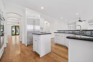 3928 Milton St, West University Place, TX 77005 - Photo 13