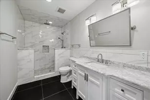 2108 White Oak Dr, Houston, TX 77009 - Photo 19