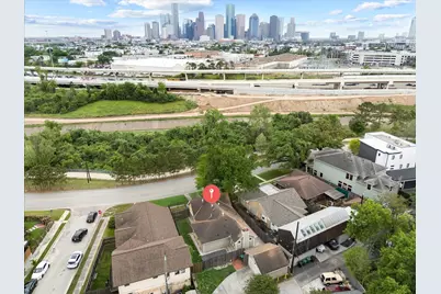 2108 White Oak Drive, Houston, TX 77009 - Photo 5