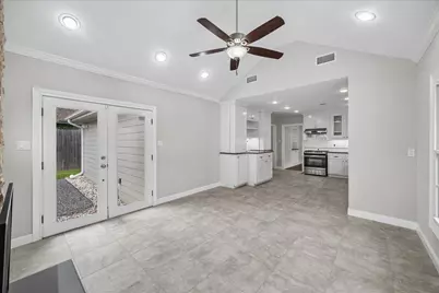 2108 White Oak Drive, Houston, TX 77009 - Photo 15