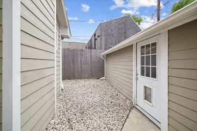 2108 White Oak Drive, Houston, TX 77009 - Photo 29