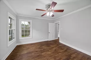 2108 White Oak Dr, Houston, TX 77009 - Photo 17