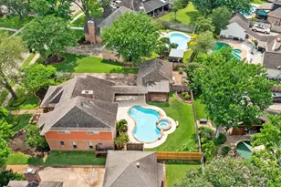 1402 Bittersweet Dr, Richmond, TX 77406 - Photo 5