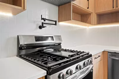 2407 Stuart Street, Houston, TX 77004 - Photo 11