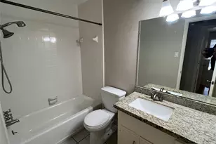 1819 Hanbury Ct, Sugar Land, TX 77498 - Photo 15