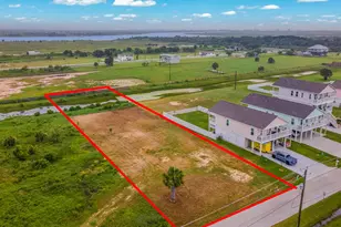 2445 103rd St, Galveston, TX 77554 - Photo 1