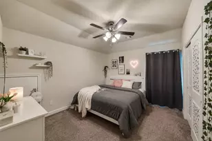 5319 Lauren Manor Dr, Brookshire, TX 77423 - Photo 11