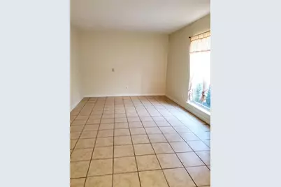 11806 Hillcroft Avenue, Houston, TX 77035 - Photo 5
