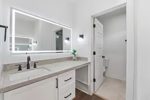 915 N Roberson St, Conroe, TX 77301 - Photo 19