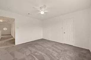 8711 Heron View St, Houston, TX 77064 - Photo 35
