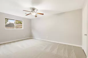 1403 Neptune Ln, Houston, TX 77062 - Photo 17