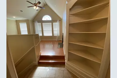 735 Arlington Street #3, Houston, TX 77007 - Photo 5