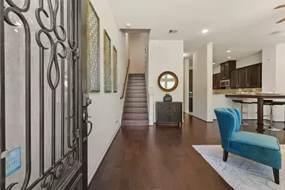 26 W Oaks Drive, Houston, TX 77058 - Photo 3